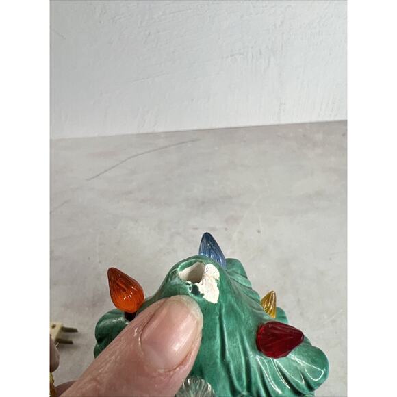Vintage 70s Ceramic Hand painted Lighted Christmas Tree With Base Works - Picture 6 of 16
